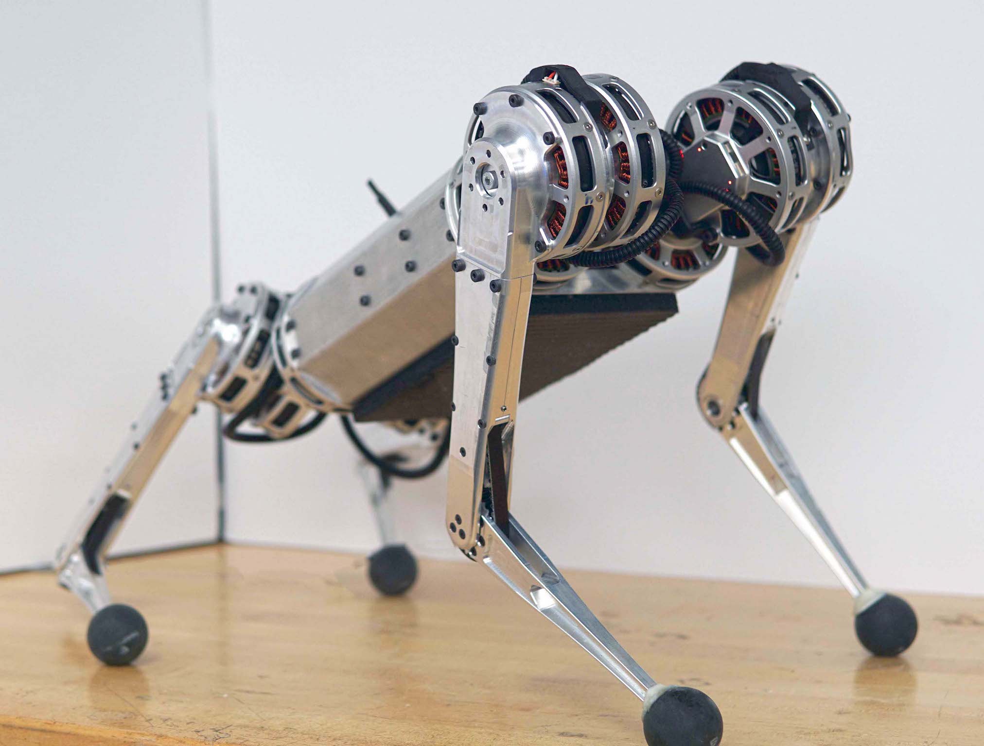 MIT cheetah quadruped robot Mini Cheetah user assembled KIT - Click Image to Close